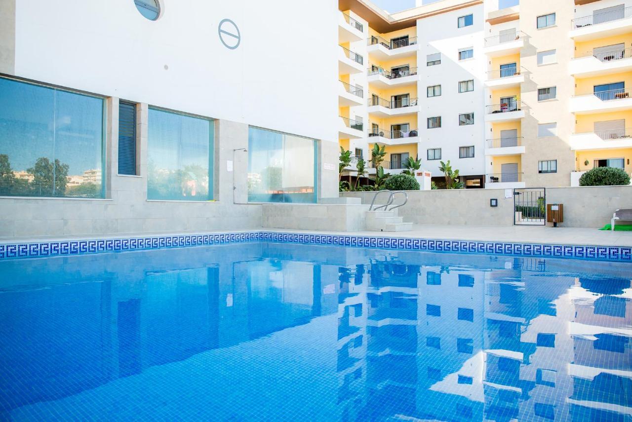 Lagos Central Wellness Bagian luar foto